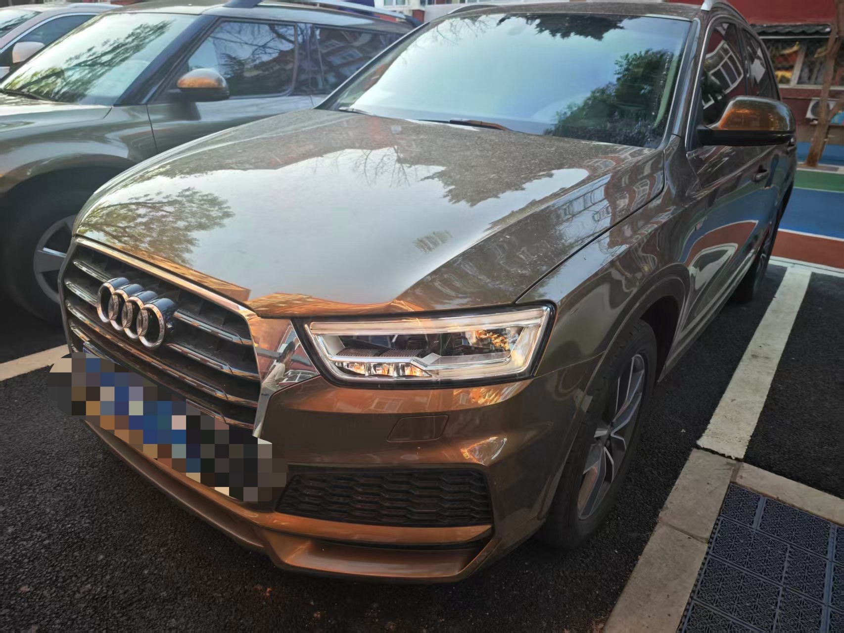 2019 immagine di auto 