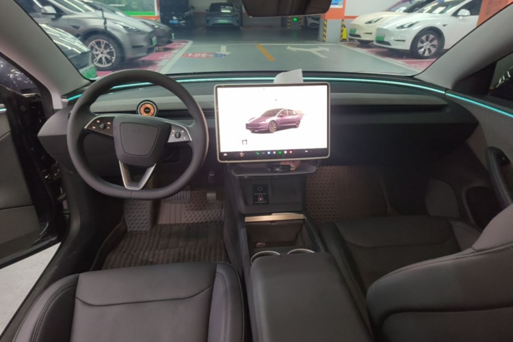 Tesla Model 3 2024 #10 Tesla Model 3 2024 car image #10