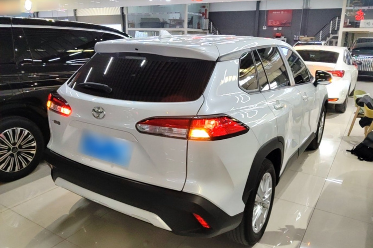 Toyota Corolla Cross 2024 image de voiture #7