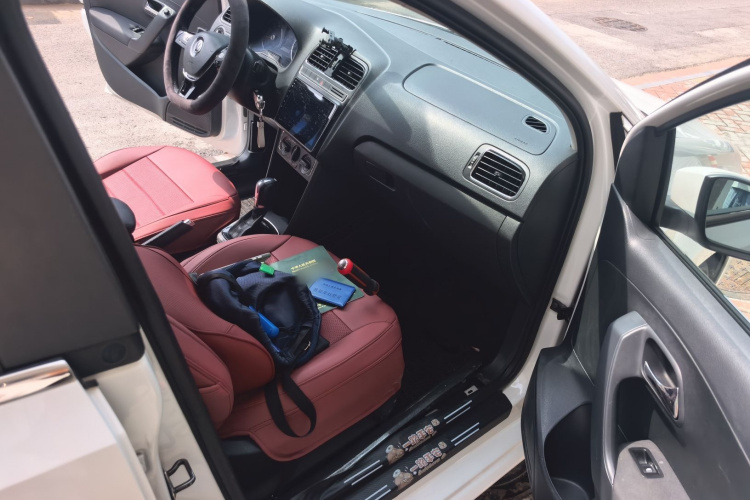 Volkswagen Polo 2017 #25 Volkswagen Polo 2017 car image #25