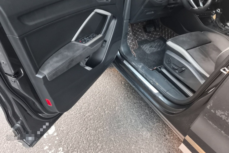 2019 #18 2019 car image #18