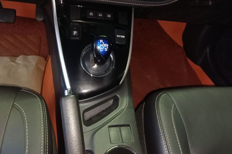 Toyota Corolla 2017 car image #18