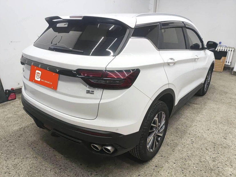 GEELY Coolray 2023 #2 GEELY Coolray 2023 car image #2
