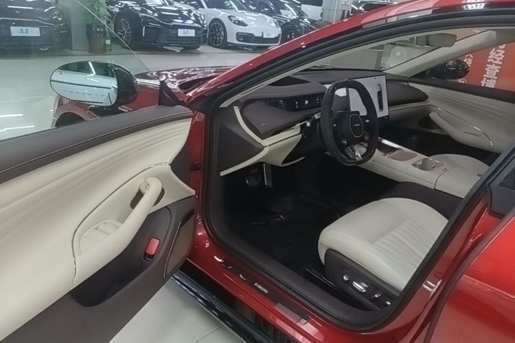 2026 #16 2026 immagine di auto #16