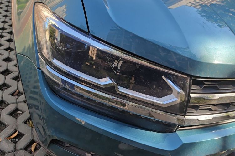 Volkswagen Tharu 2020 car image #8