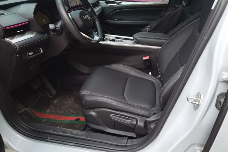 GEELY Emgrand L HiP 2024 car image #19