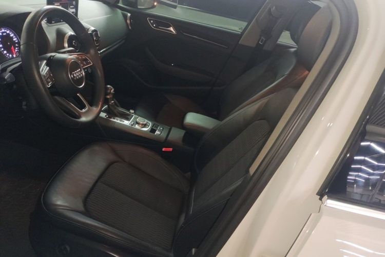 Audi A3 2017 immagine di auto #15