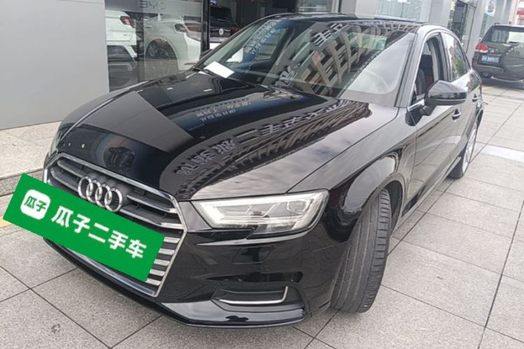 Audi A3 2018 immagine di auto #2