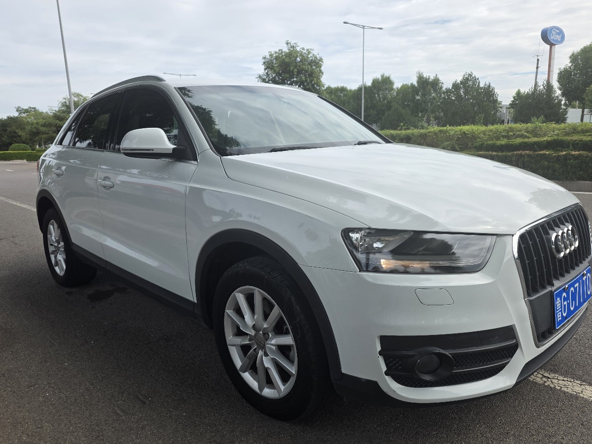 Audi Q3 2014 #3 Audi Q3 2014 car image #3
