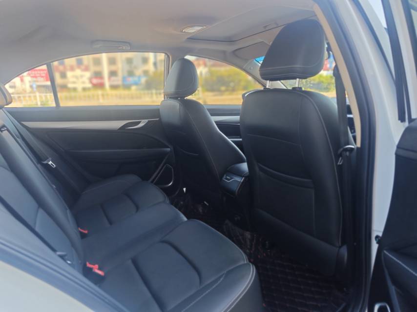 GEELY Emgrand 2018 image de voiture #7