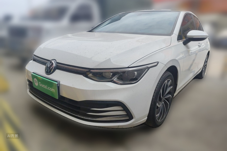 Volkswagen Golf 2021 car image #2