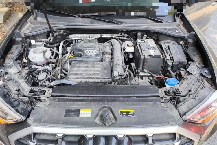 Audi Q3 2023 imagem de carro #18