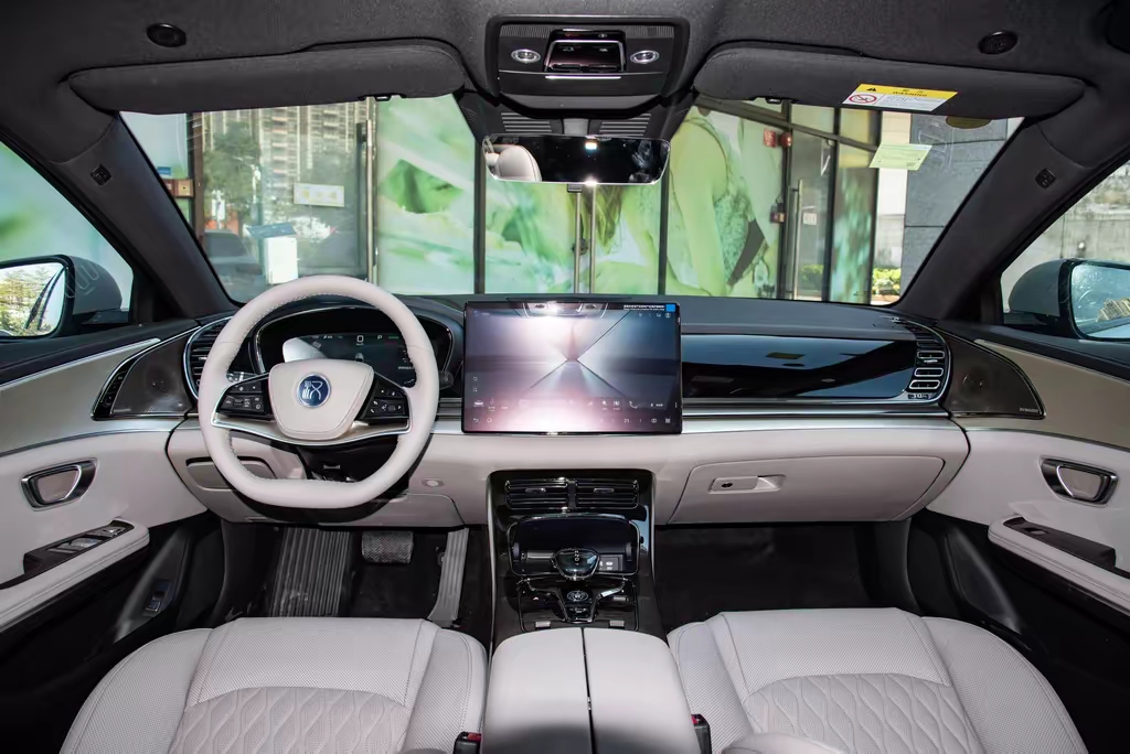 BYD Han 2025 #4 BYD Han 2025 imagen de coche #4