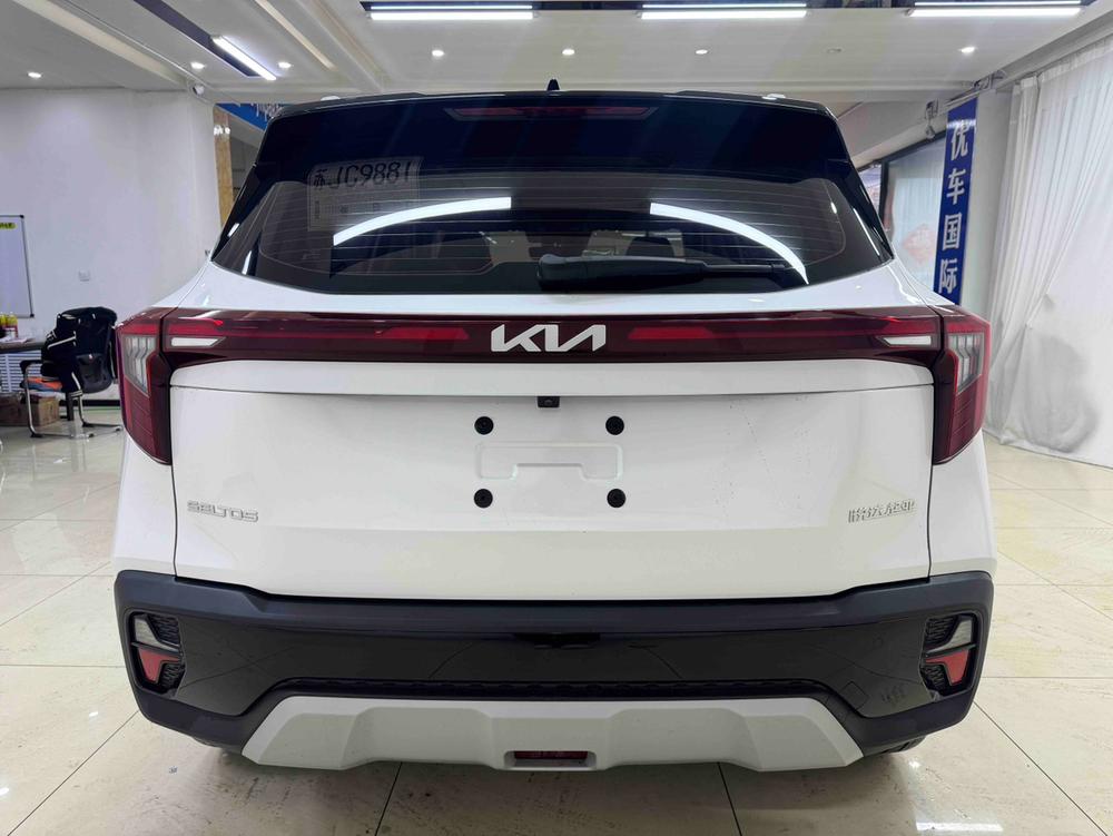 Kia Seltos 2023 image de voiture #5