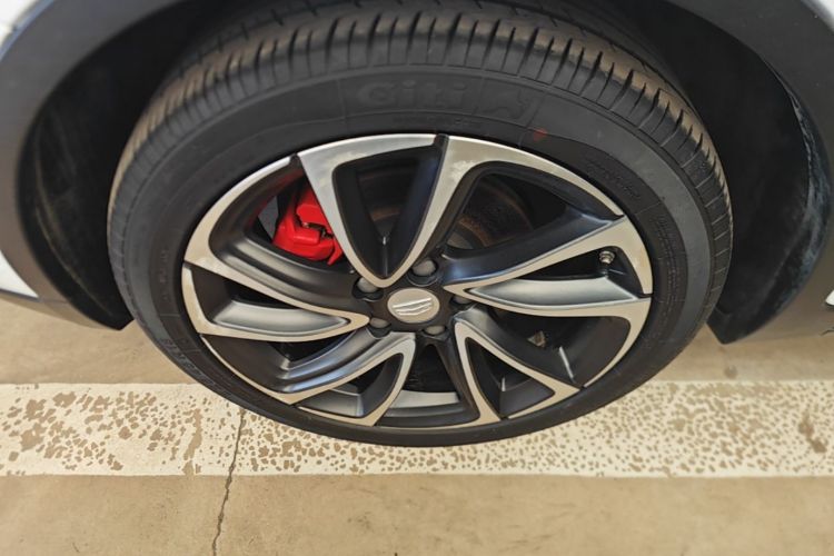 GEELY Emgrand GS 2018 car image #9