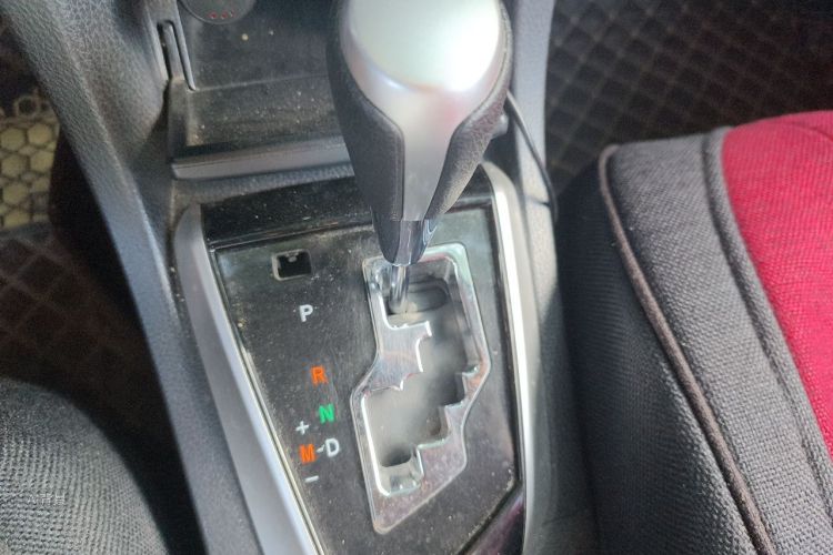 Toyota Corolla 2017 car image #16