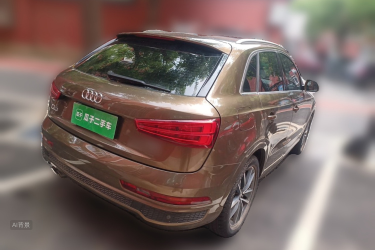 Audi Q3 2019 car image #7