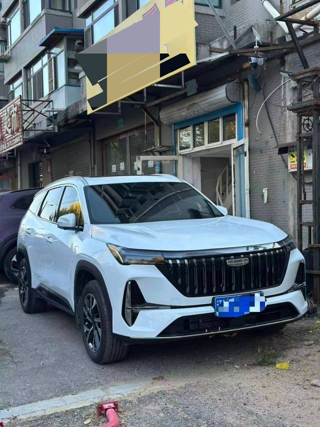 GEELY Boyue L 2025 car image #2