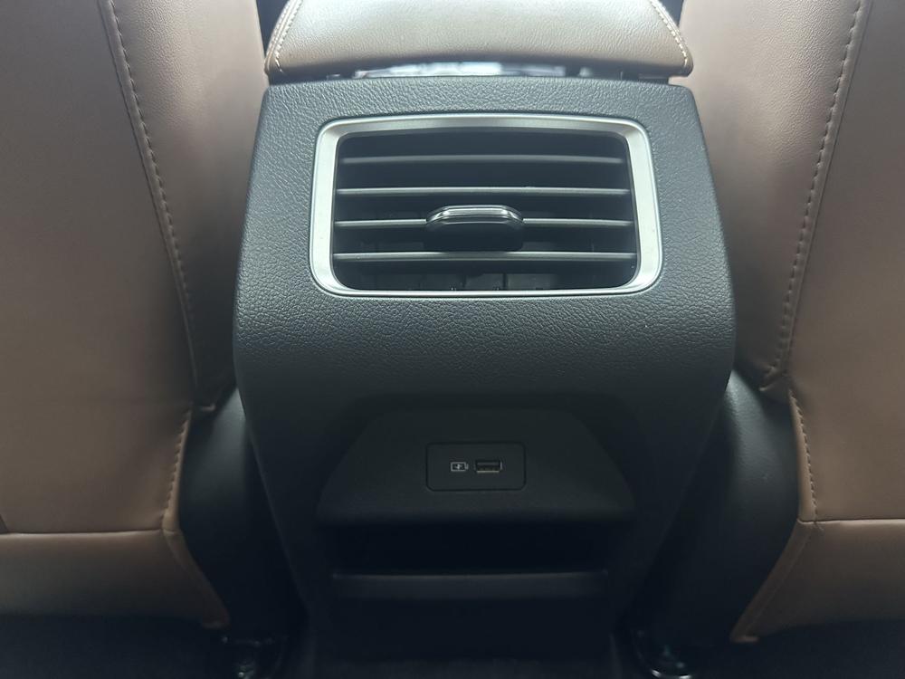GEELY Vision X6 2022 car image #24