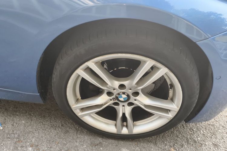 BMW 3 Series 2019 #9 BMW 3 Series 2019 car image #9
