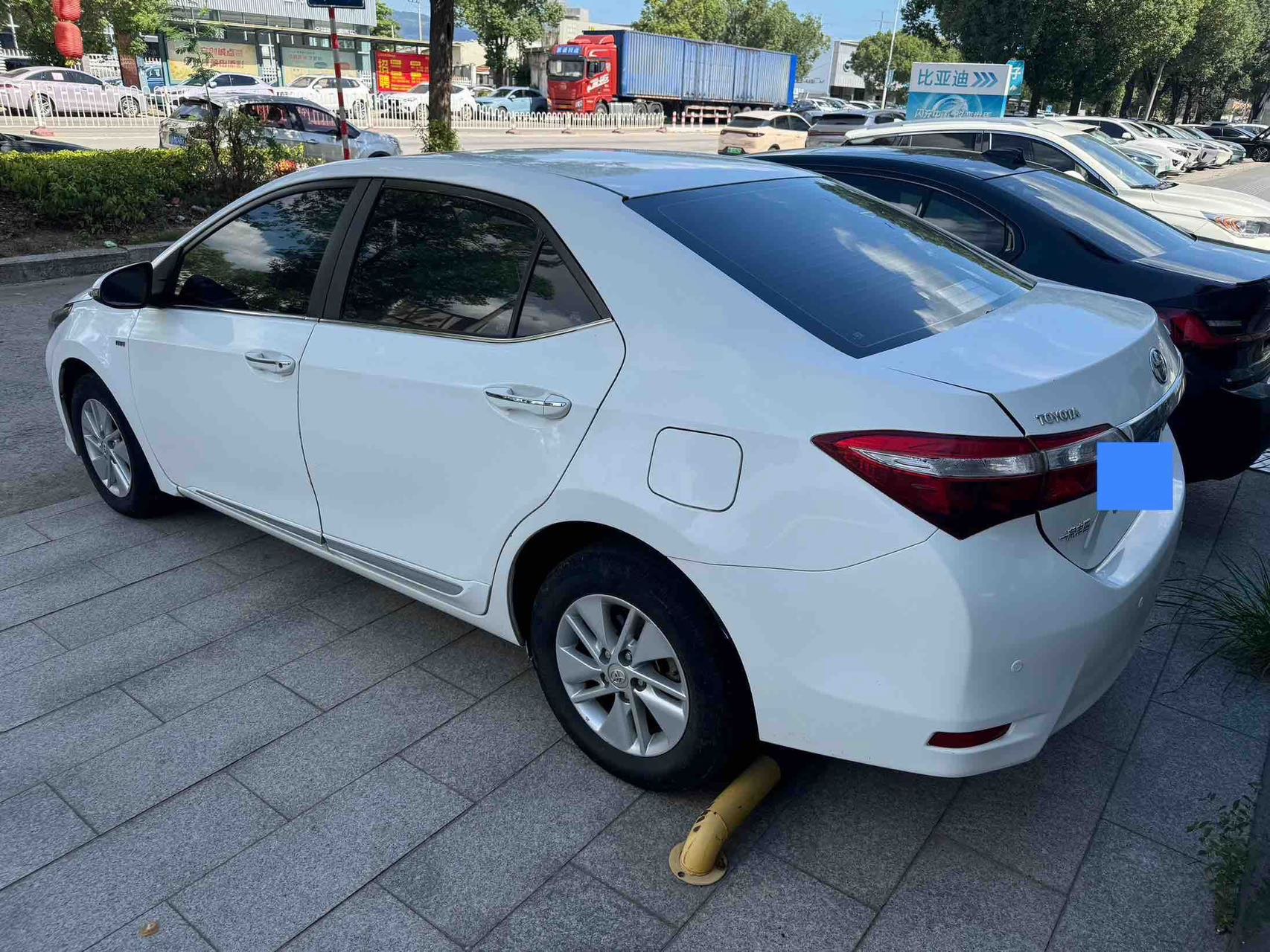 Toyota Corolla 2014 #8 Toyota Corolla 2014 car image #8