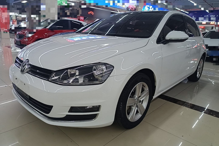 Volkswagen Golf 2016 car image #2