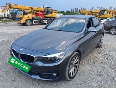 BMW 3 Series GT 2018 BMW 3 Series GT 2018 car image