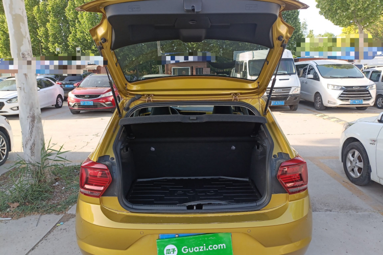 Volkswagen Polo 2019 car image #21