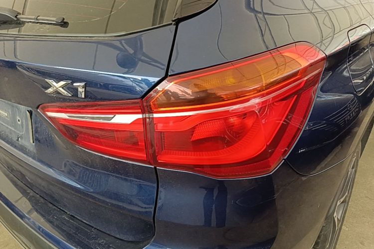BMW X1 2017 car image #8