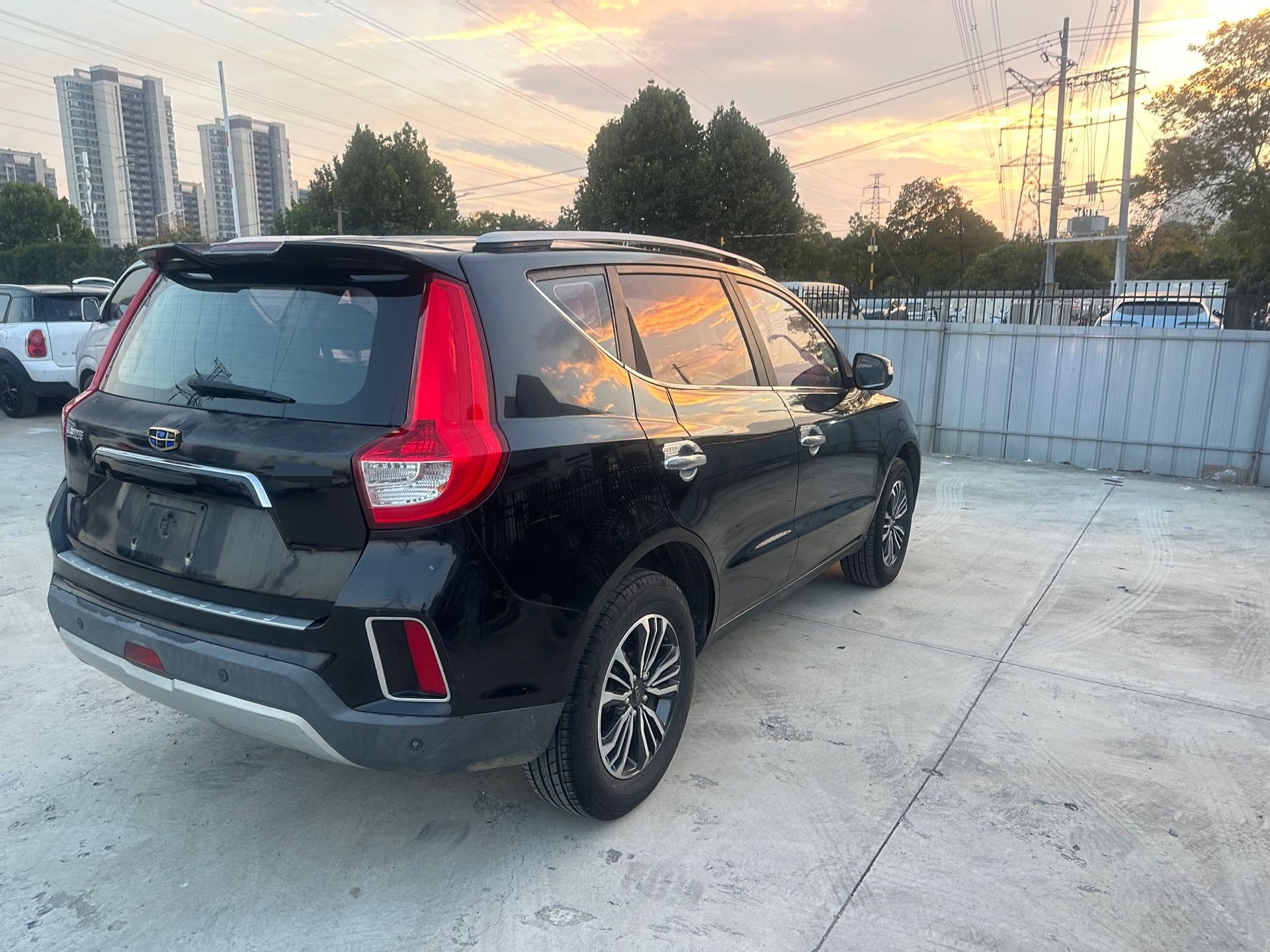 GEELY Vision X6 2017 image de voiture #7