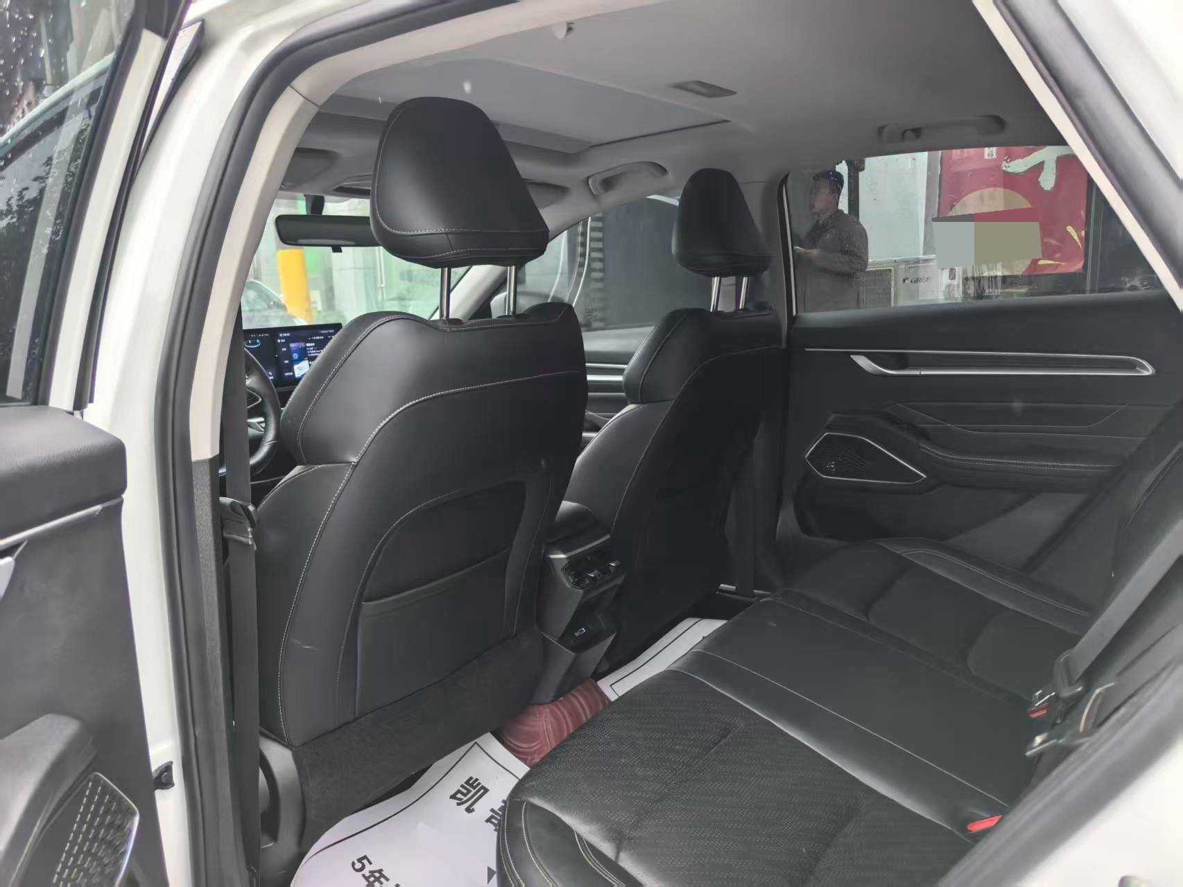 GEELY Emgrand 2022 #4 GEELY Emgrand 2022 car image #4