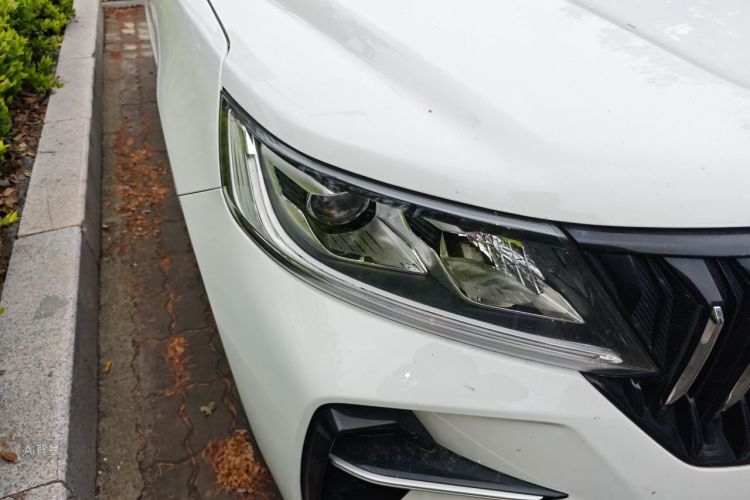 GEELY Vision X6 2022 immagine di auto #8