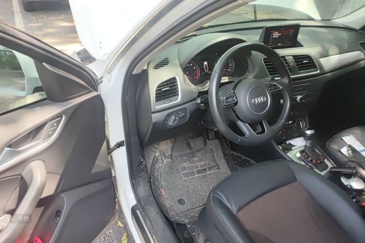 Audi Q3 2019 #18 Audi Q3 2019 car image #18