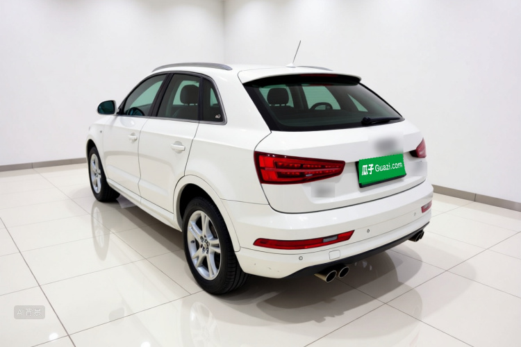 Audi Q3 2018 #5 Audi Q3 2018 car image #5