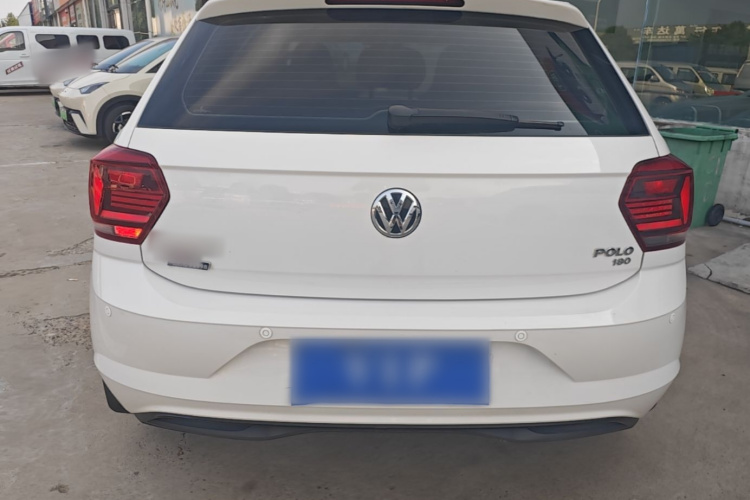 Volkswagen Polo 2021 car image #6