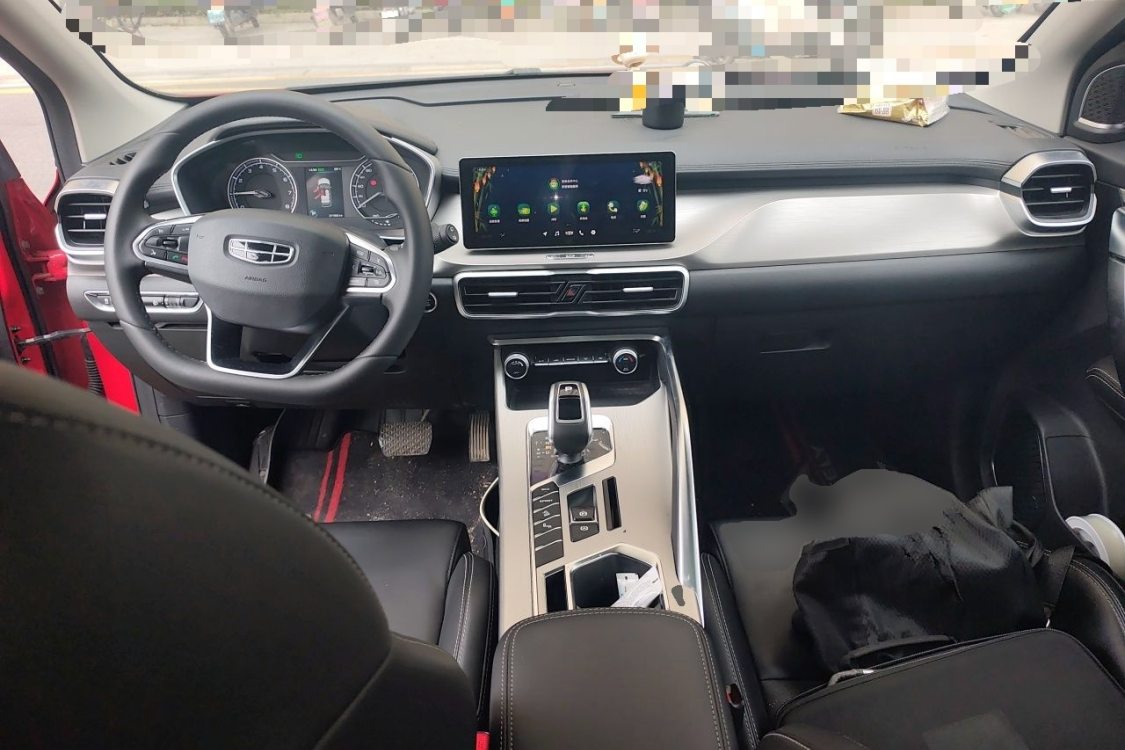 GEELY Coolray 2019 صورة سيارة #21