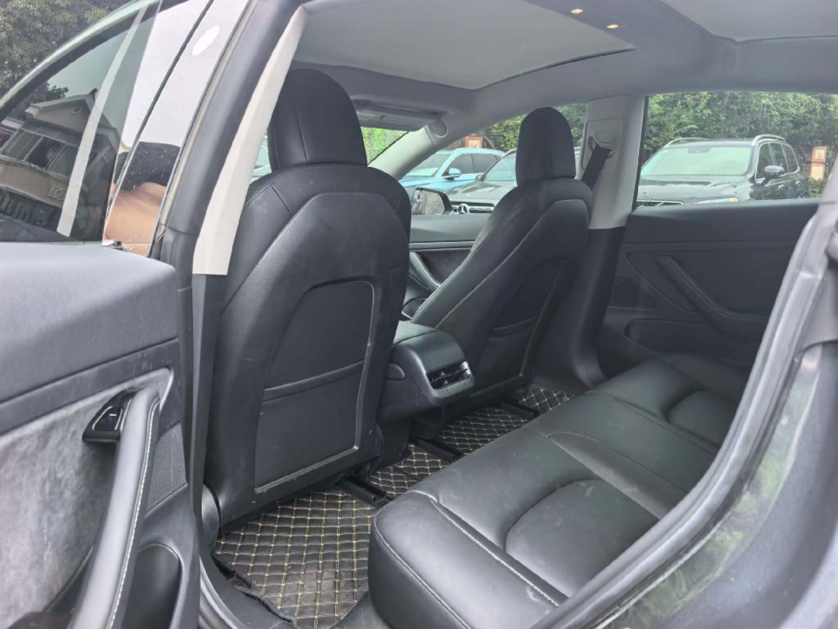 Tesla Model 3 2020 #4 Tesla Model 3 2020 car image #4