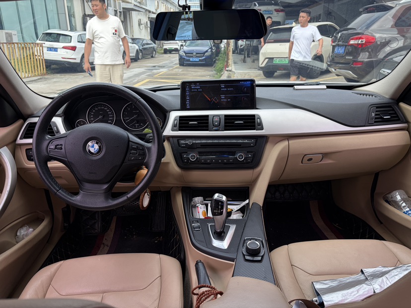 BMW 3 Series 2014 car image #8