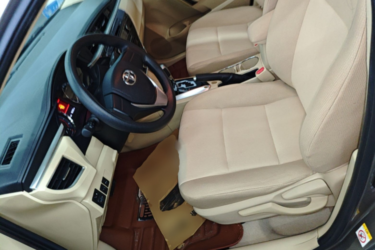 Toyota Corolla 2015 #15 Toyota Corolla 2015 car image #15