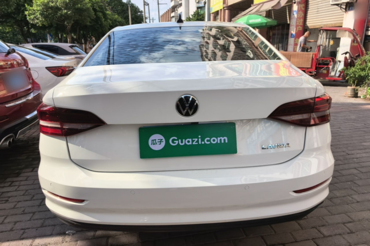 Volkswagen Lavida 2021 car image #6
