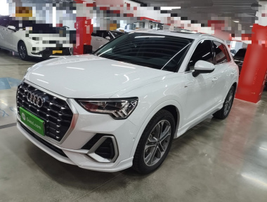 Audi Q3 2022 car image 