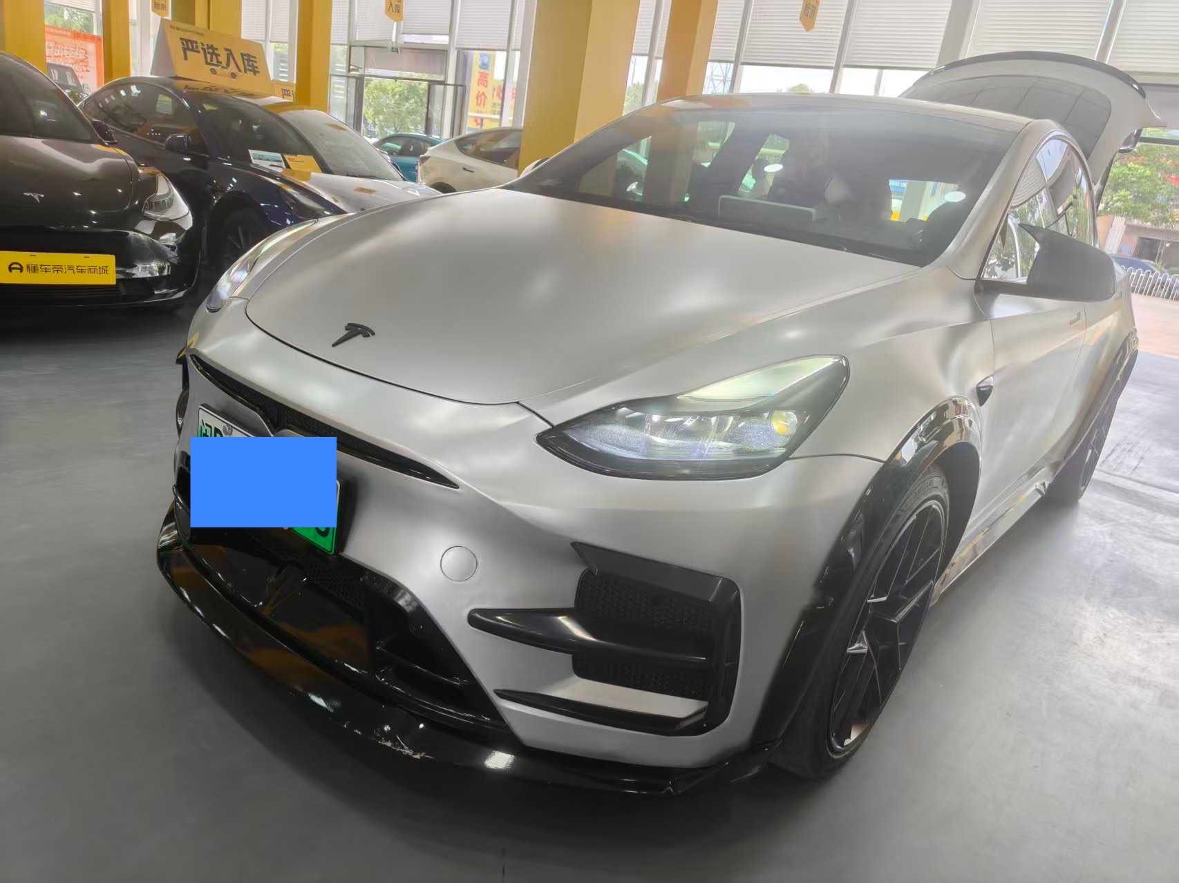 Tesla Model Y 2023 car image 
