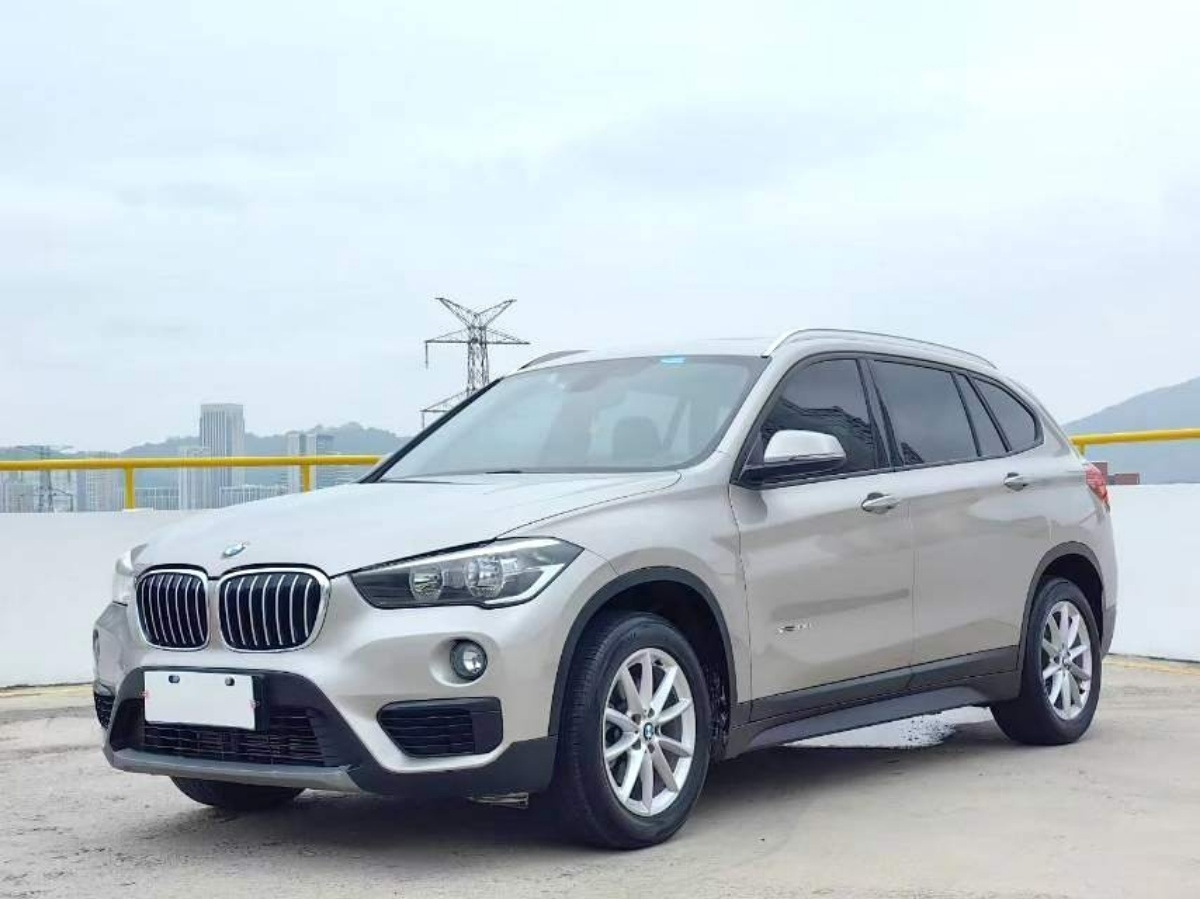 BMW X1 2018 BMW X1 2018 car image
