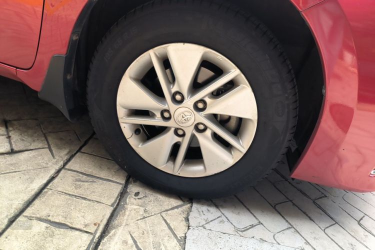 Toyota Corolla 2016 immagine di auto #9