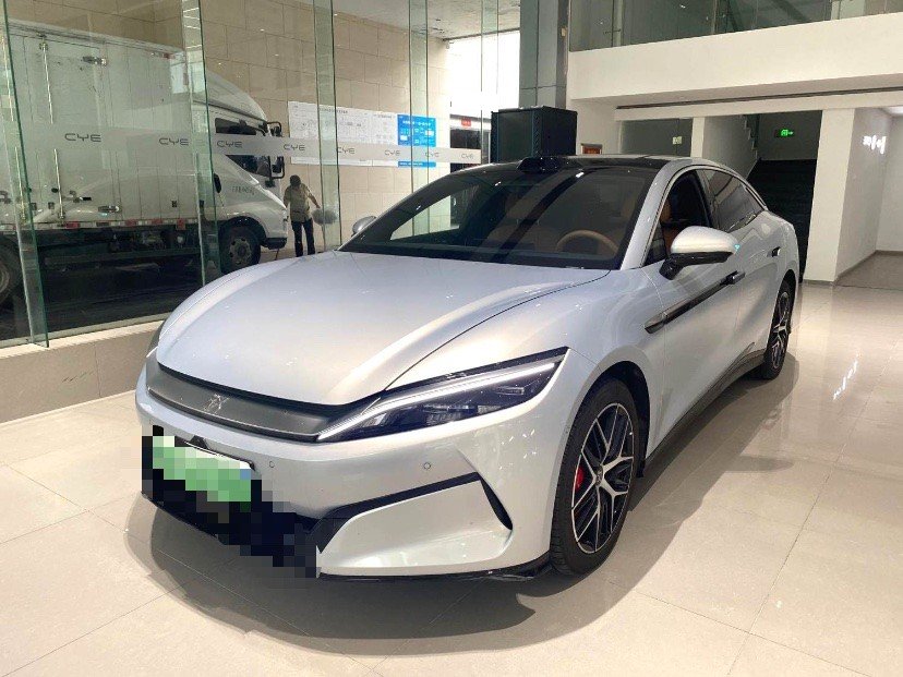 BYD HanL 2025 car image 