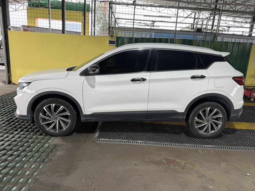 GEELY Coolray 2019 #3 GEELY Coolray 2019 car image #3