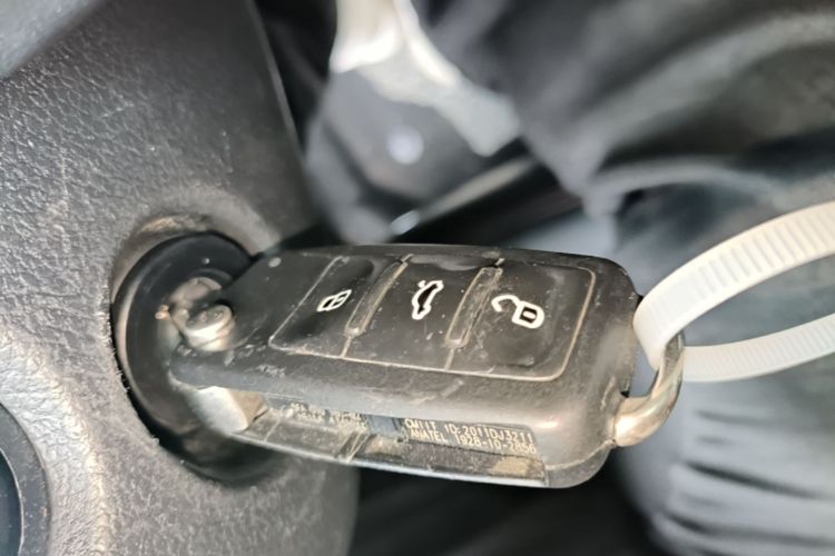 Volkswagen Polo 2017 car image #14