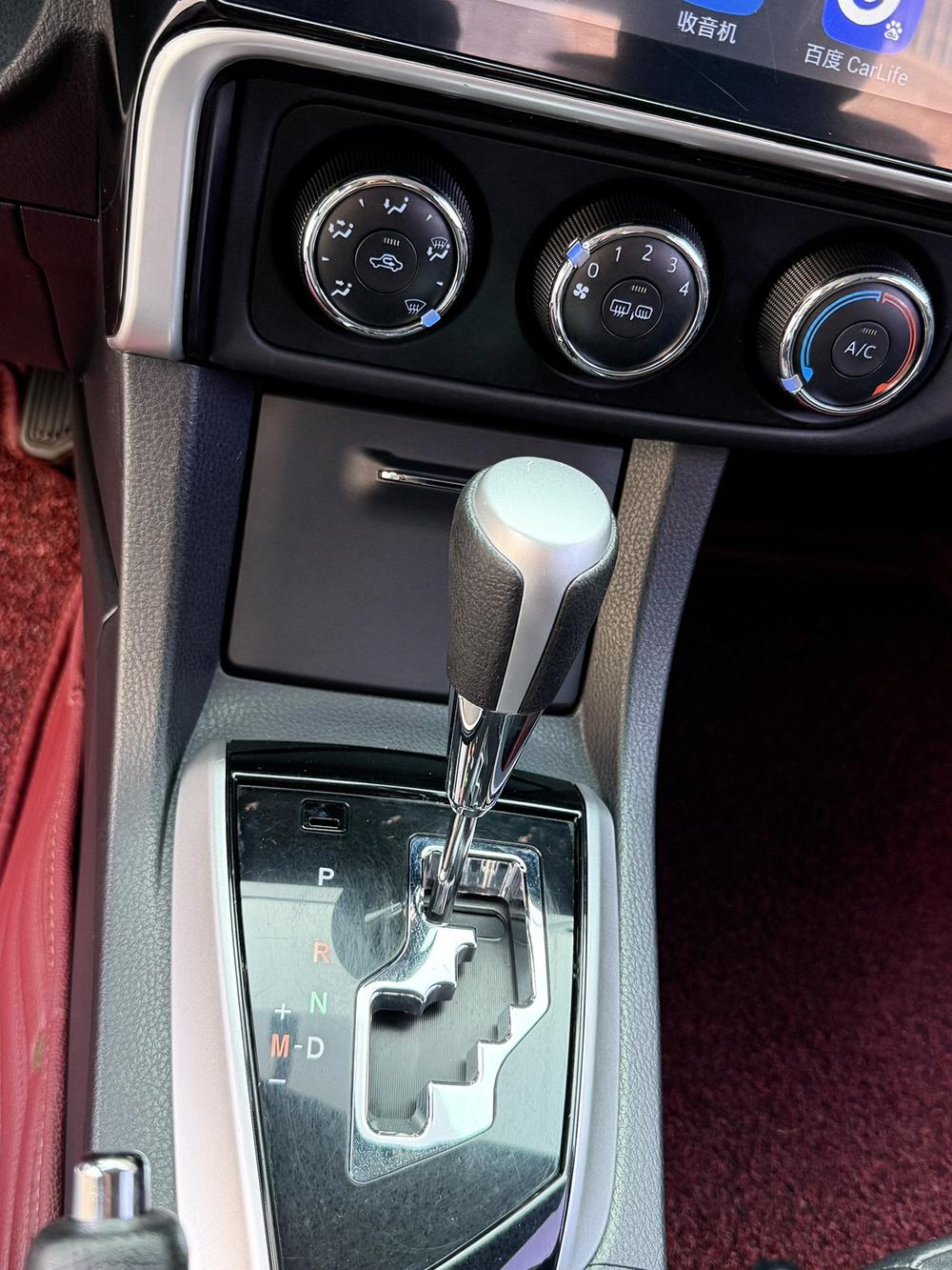 Toyota Corolla 2017 #13 Toyota Corolla 2017 car image #13