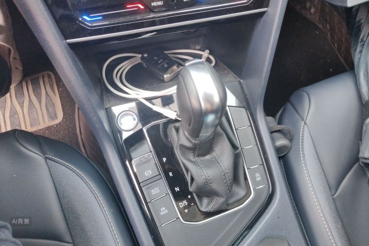 Volkswagen Tharu 2024 car image #16