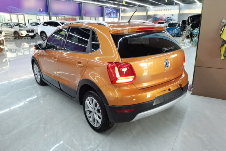 Volkswagen Polo 2016 #5 Volkswagen Polo 2016 car image #5